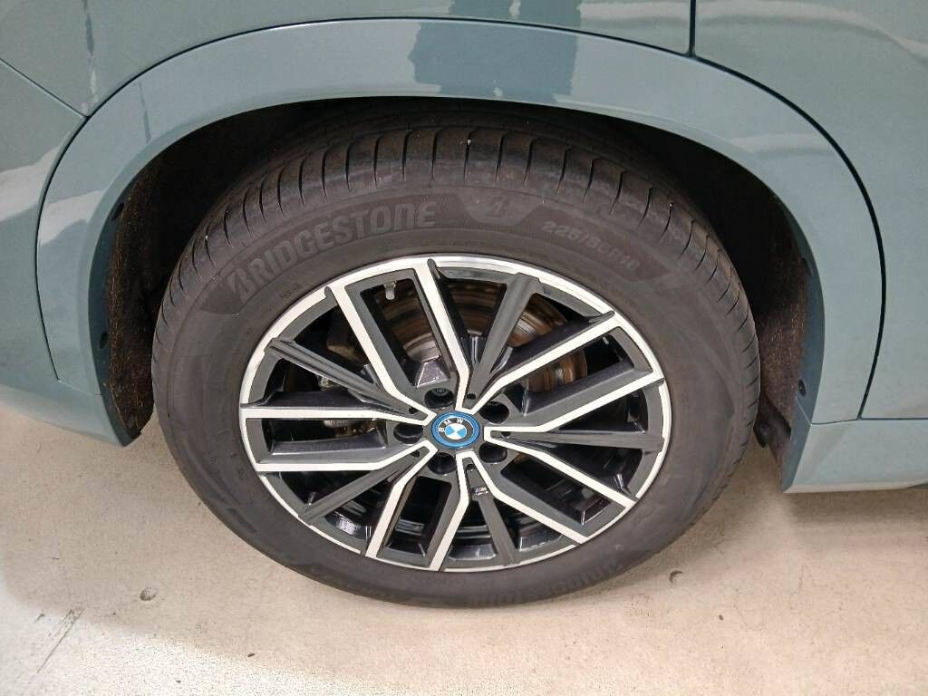 Billede af BMW iX1 xDrive30 M-Sport 4x4 313HK 5d Aut.