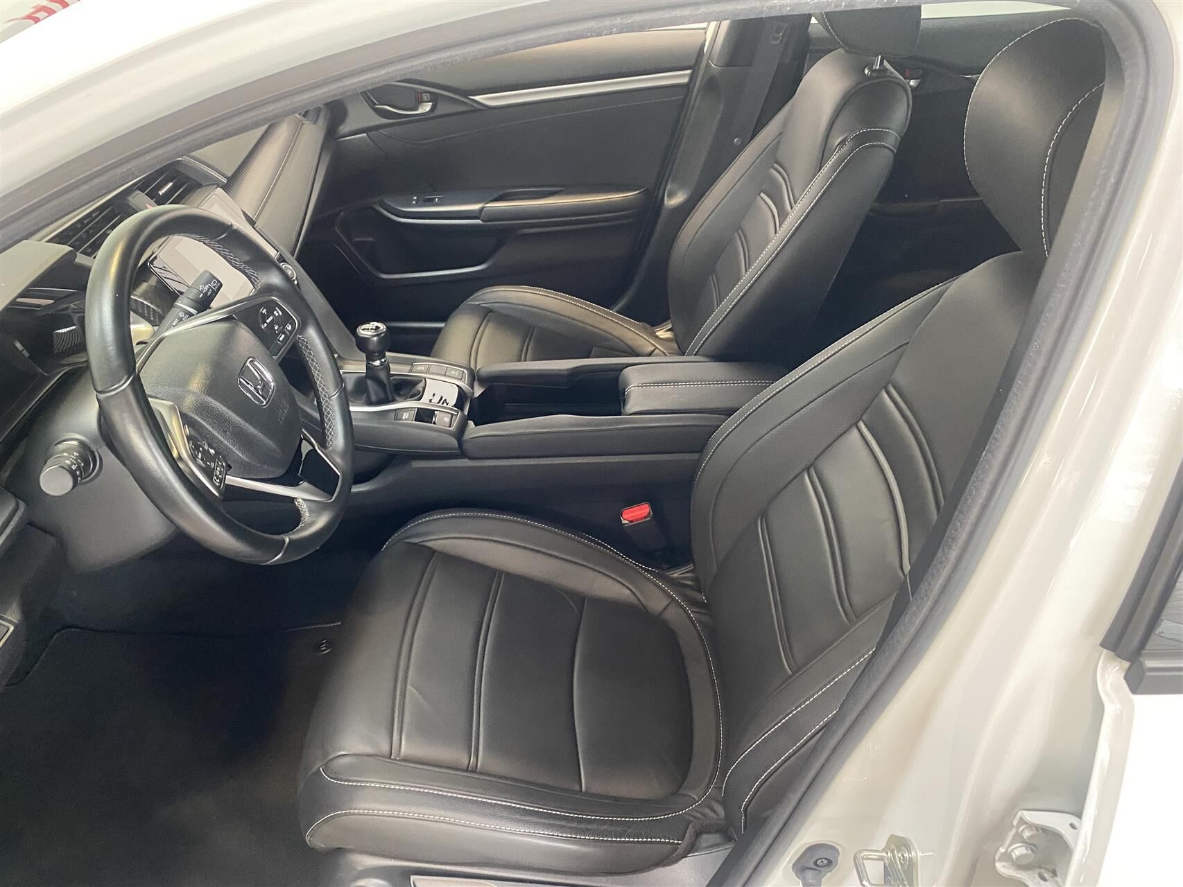 Billede af Honda Civic 1,5 VTEC Turbo Sport Navi 182HK 5d 6g