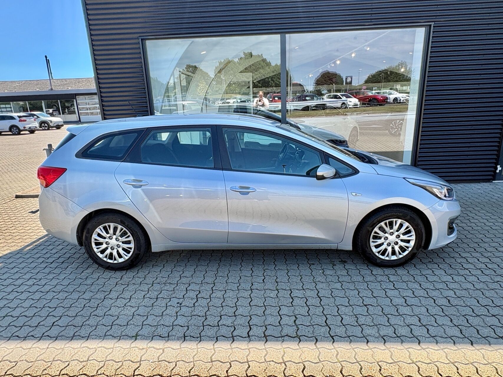 Billede af Kia Ceed SW 1,0 T-GDI Style Plus Clim 100HK Stc 6g