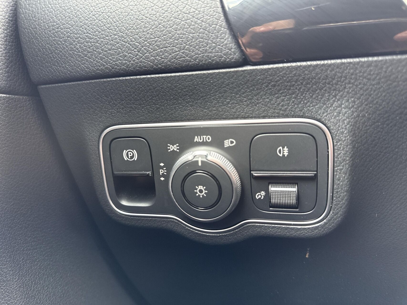 Billede af Mercedes-Benz EQA 250+ EL AMG Advance 190HK 5d Aut.