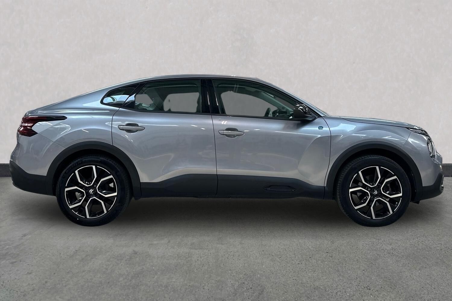 Billede af Citroën e-C4 X EL Concorde Premiere Pack 136HK 5d Aut.