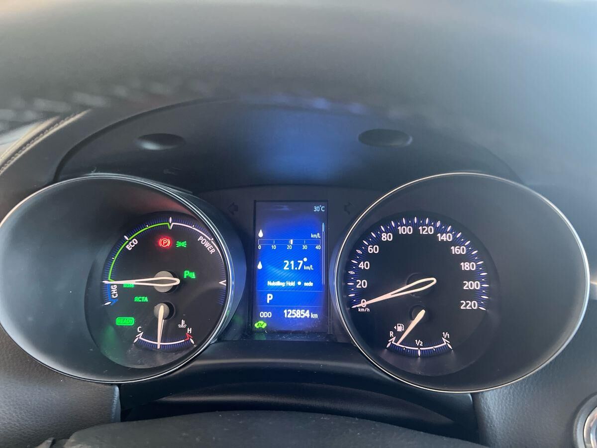 Billede af Toyota C-HR 1,8 Hybrid C-LUB Premium Selected Multidrive S 122HK 5d Aut.