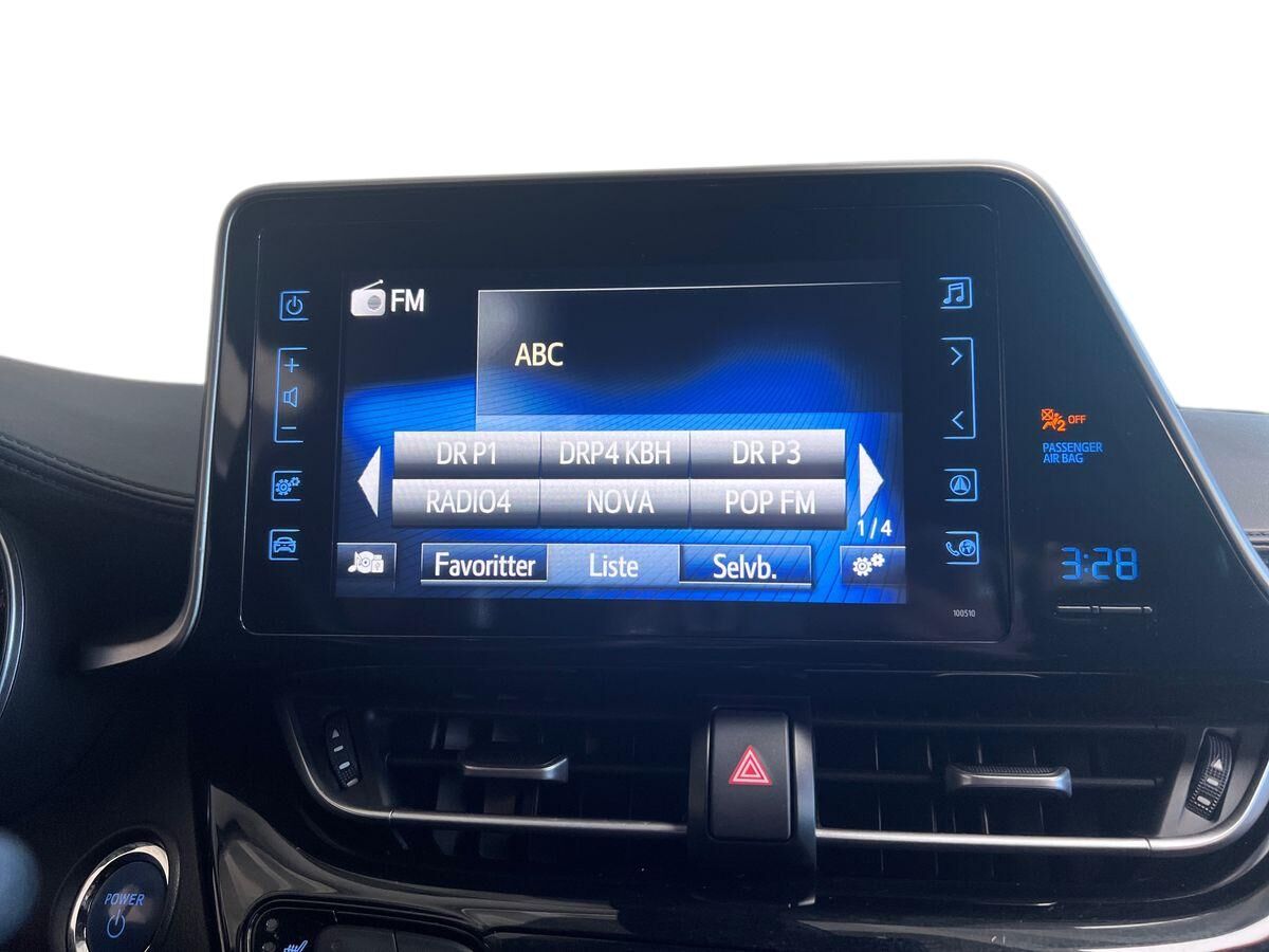 Billede af Toyota C-HR 1,8 Hybrid C-LUB Premium Selected Multidrive S 122HK 5d Aut.