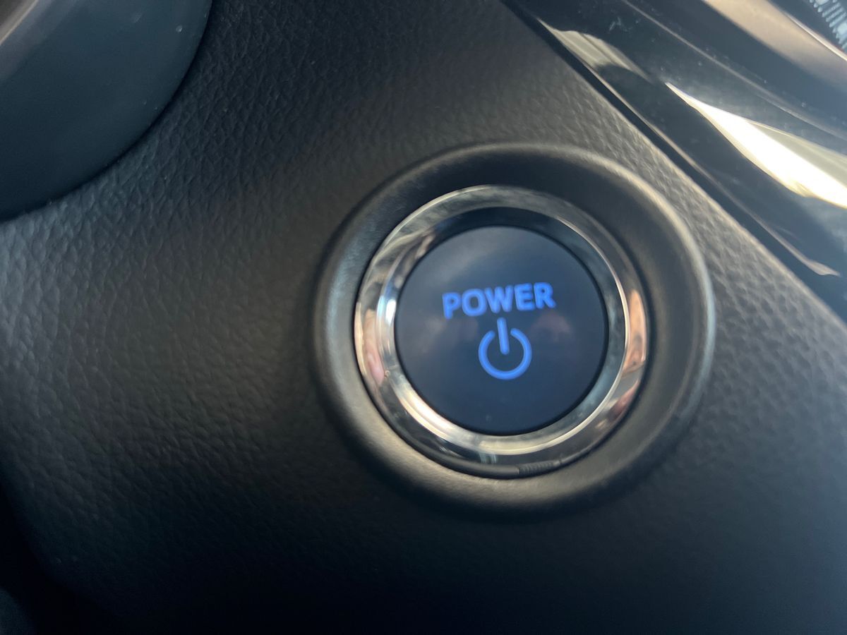 Billede af Toyota C-HR 1,8 Hybrid C-LUB Premium Selected Multidrive S 122HK 5d Aut.
