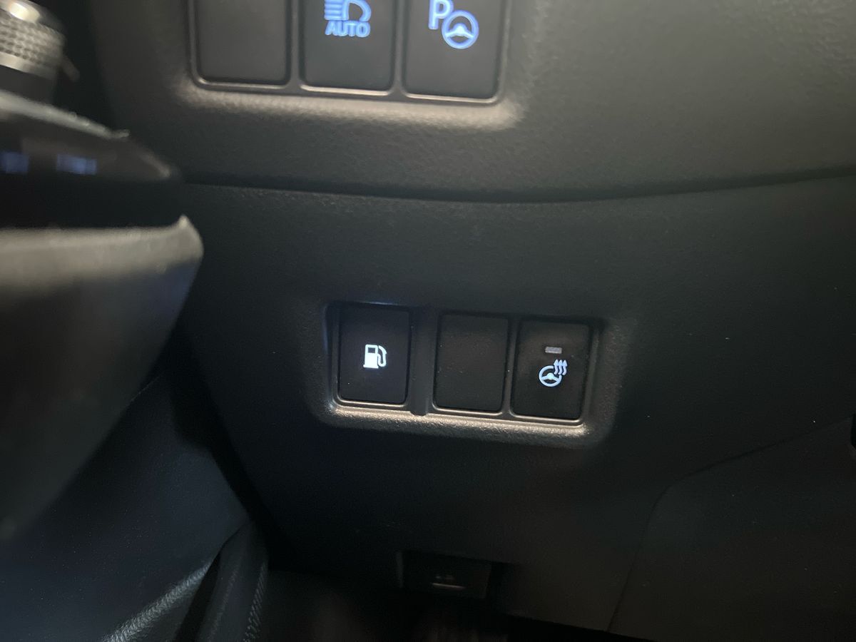 Billede af Toyota C-HR 1,8 Hybrid C-LUB Premium Selected Multidrive S 122HK 5d Aut.