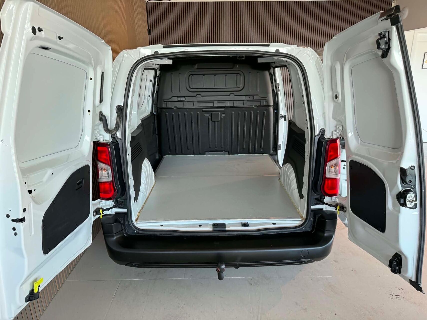Billede af Opel Combo L1V1 1,5 D 102HK Van
