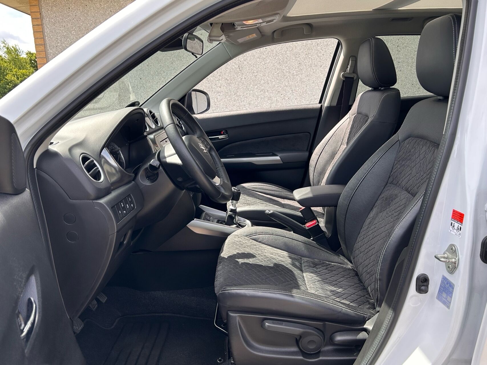 Billede af Suzuki Vitara 1,4 Boosterjet  Mild hybrid Adventure 129HK 5d 6g