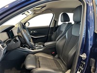 BMW 330i Touring 2,0 Sport Line Steptronic 258HK Stc 8g Aut.