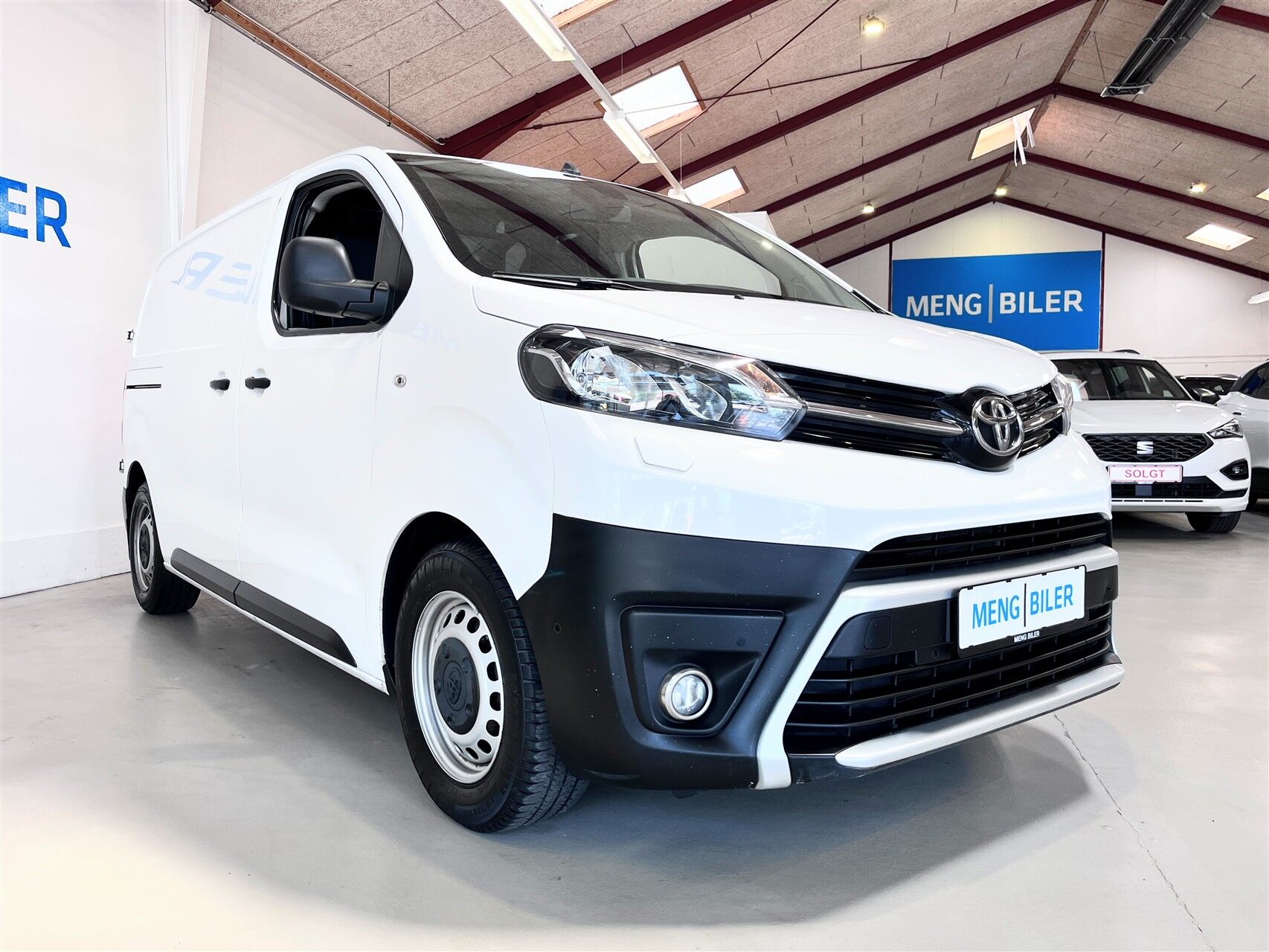 Billede af Toyota Proace Medium 1,6 D Comfort Navi 115HK Van Man. 