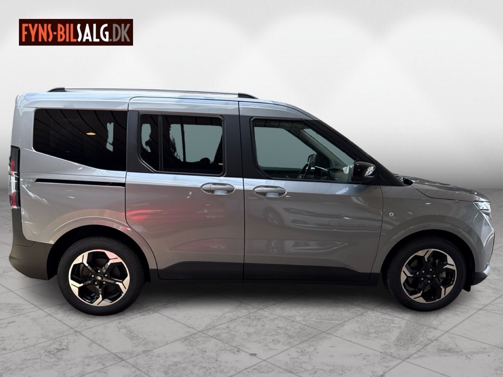 Billede af Ford E-Tourneo Courier EL Active 136HK Aut.