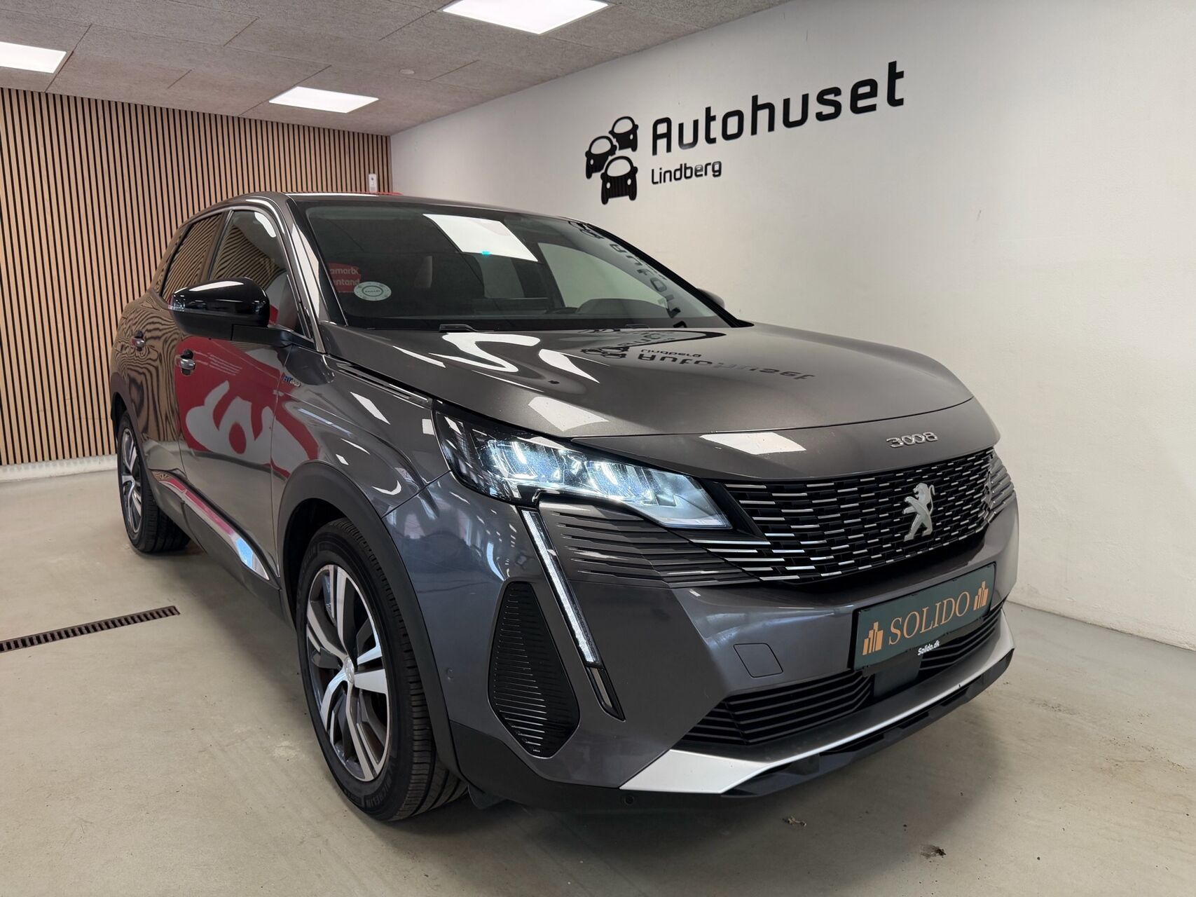 Billede af Peugeot 3008 1,6 PureTech  Plugin-hybrid Allure Pack EAT8 225HK 5d 8g Aut.