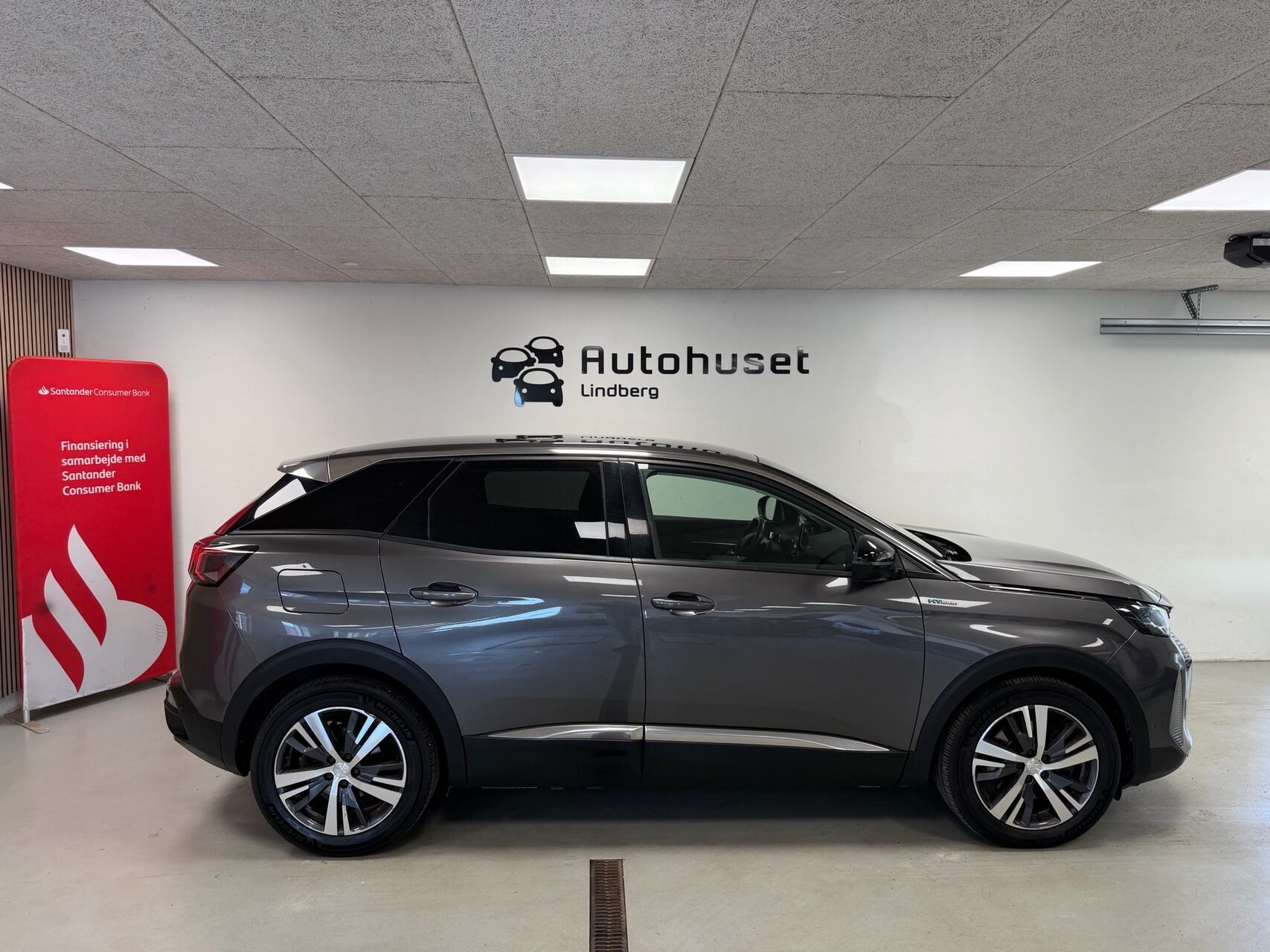 Billede af Peugeot 3008 1,6 PureTech  Plugin-hybrid Allure Pack EAT8 225HK 5d 8g Aut.