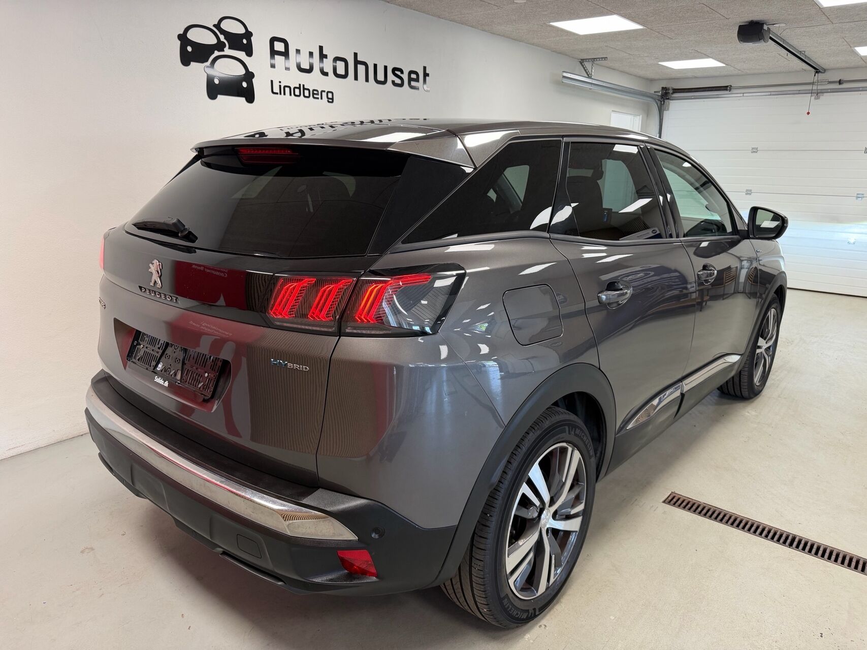 Billede af Peugeot 3008 1,6 PureTech  Plugin-hybrid Allure Pack EAT8 225HK 5d 8g Aut.
