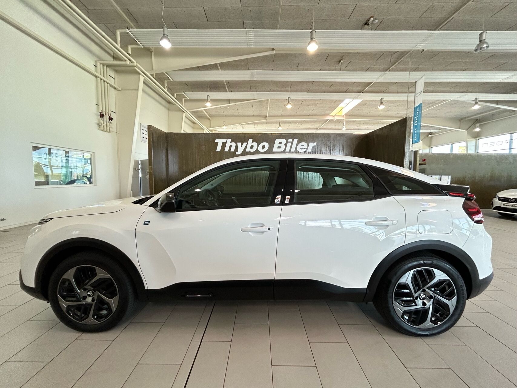 Billede af Citroën e-C4 EL Plus 136HK 5d Aut.