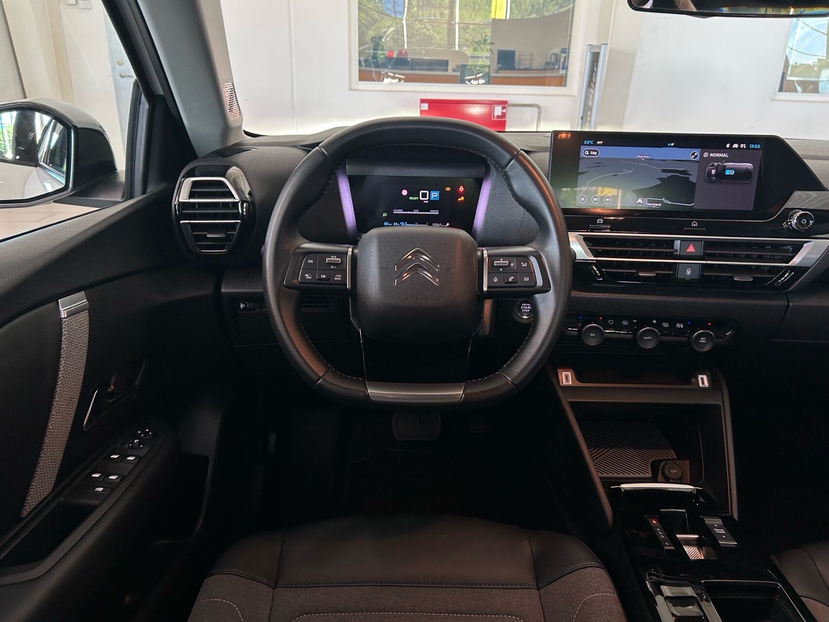 Billede af Citroën e-C4 EL Plus 136HK 5d Aut.