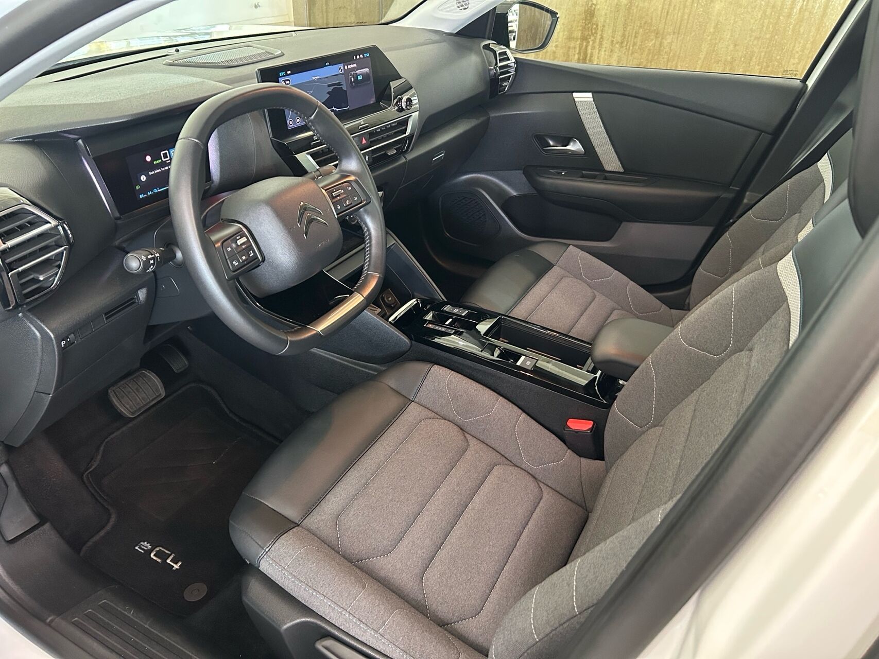 Billede af Citroën e-C4 EL Plus 136HK 5d Aut.