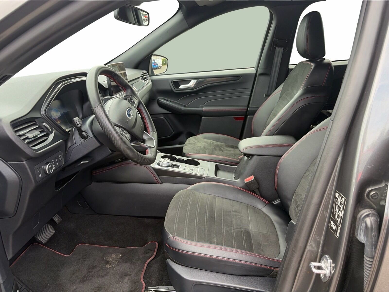 Billede af Ford Kuga 2,5 Plugin-hybrid ST-Line X CVT 225HK 5d Trinl. Gear