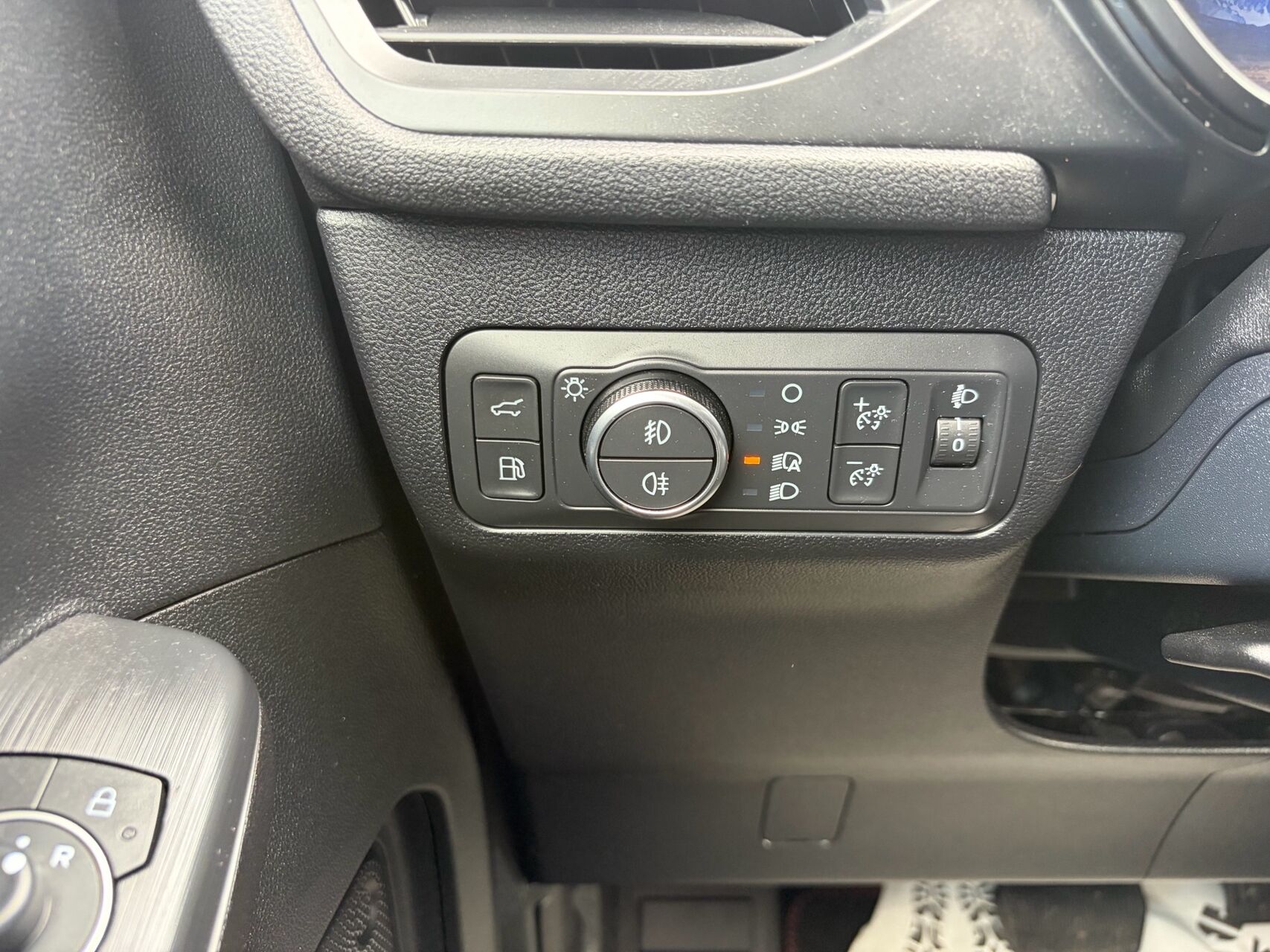 Billede af Ford Kuga 2,5 Plugin-hybrid ST-Line X CVT 225HK 5d Trinl. Gear
