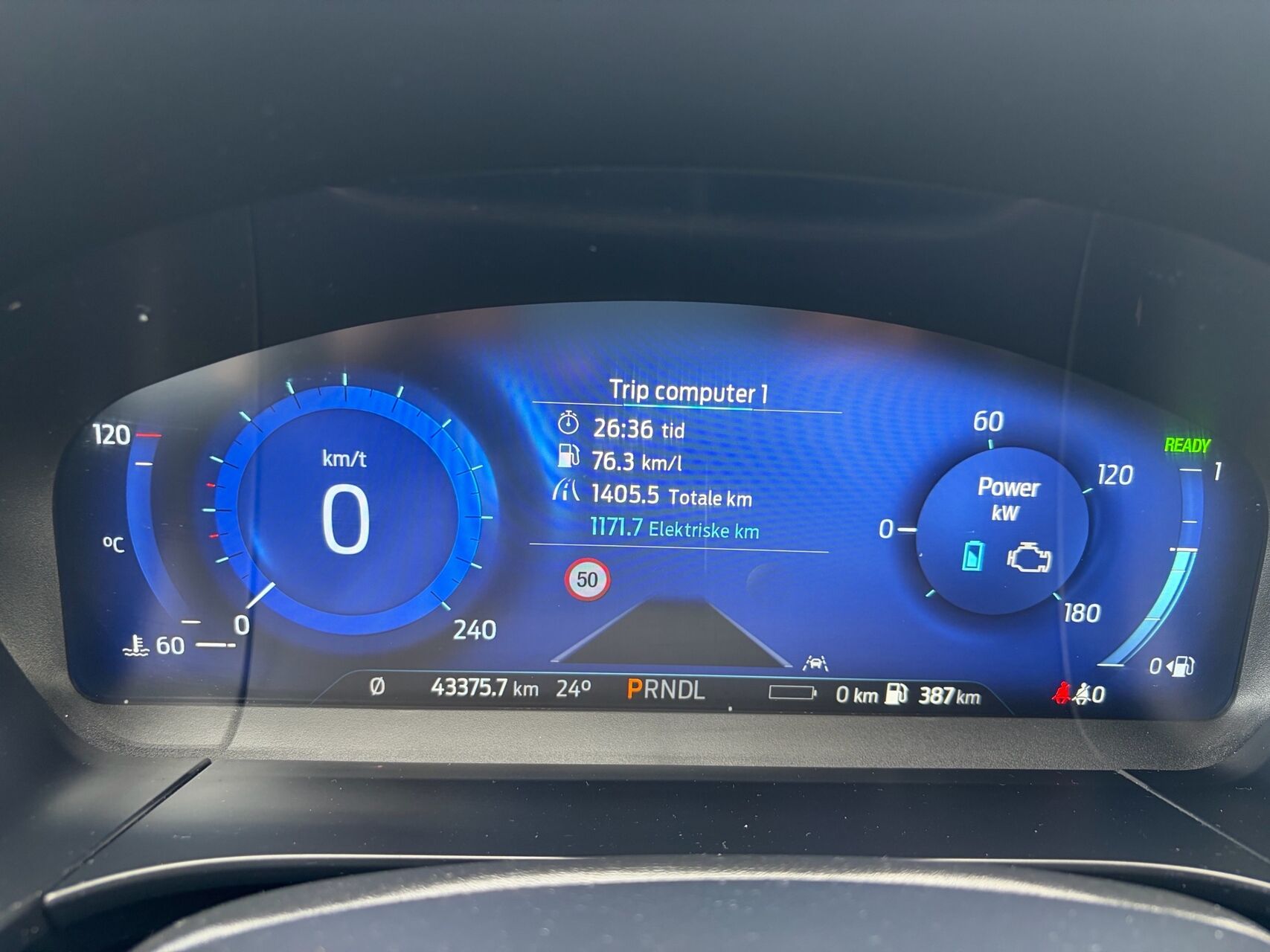 Billede af Ford Kuga 2,5 Plugin-hybrid ST-Line X CVT 225HK 5d Trinl. Gear