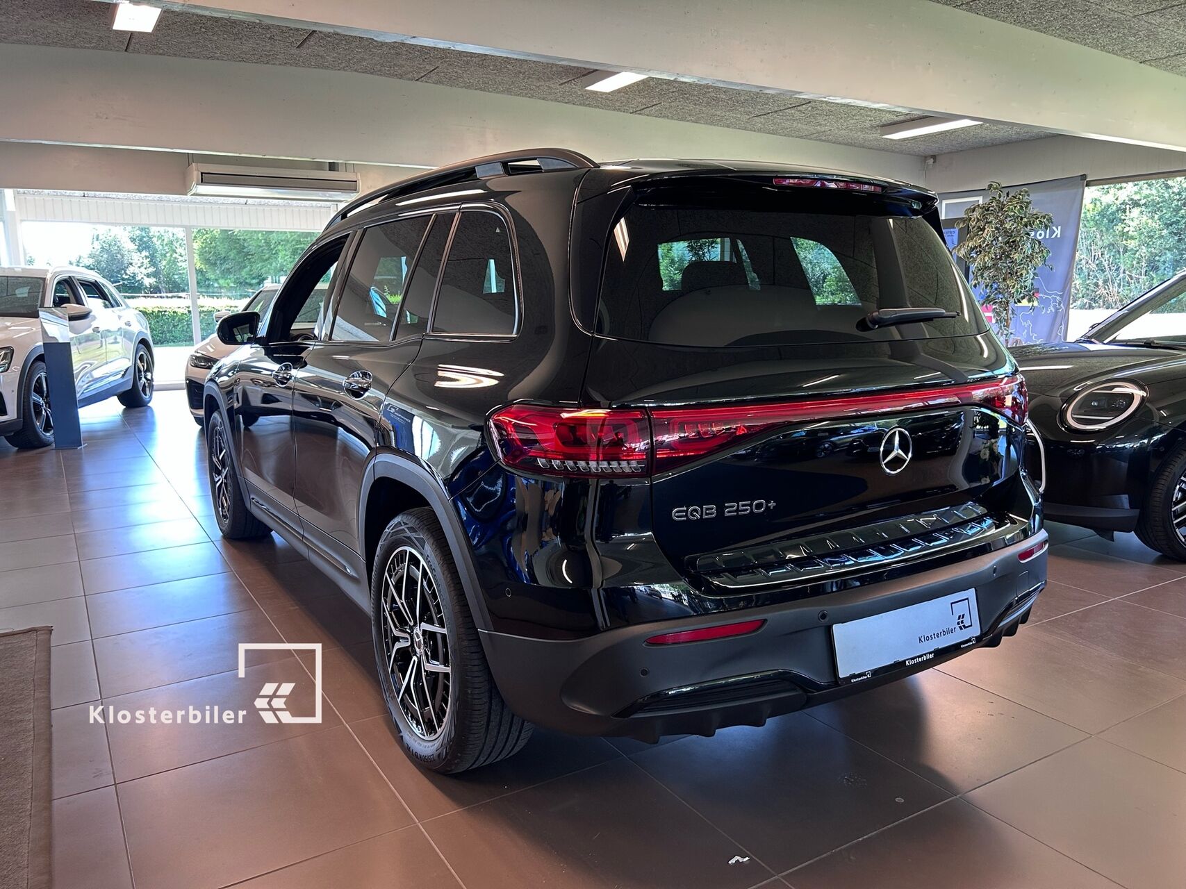 Billede af Mercedes-Benz EQB 250+ EL AMG Line 190HK 5d Aut.
