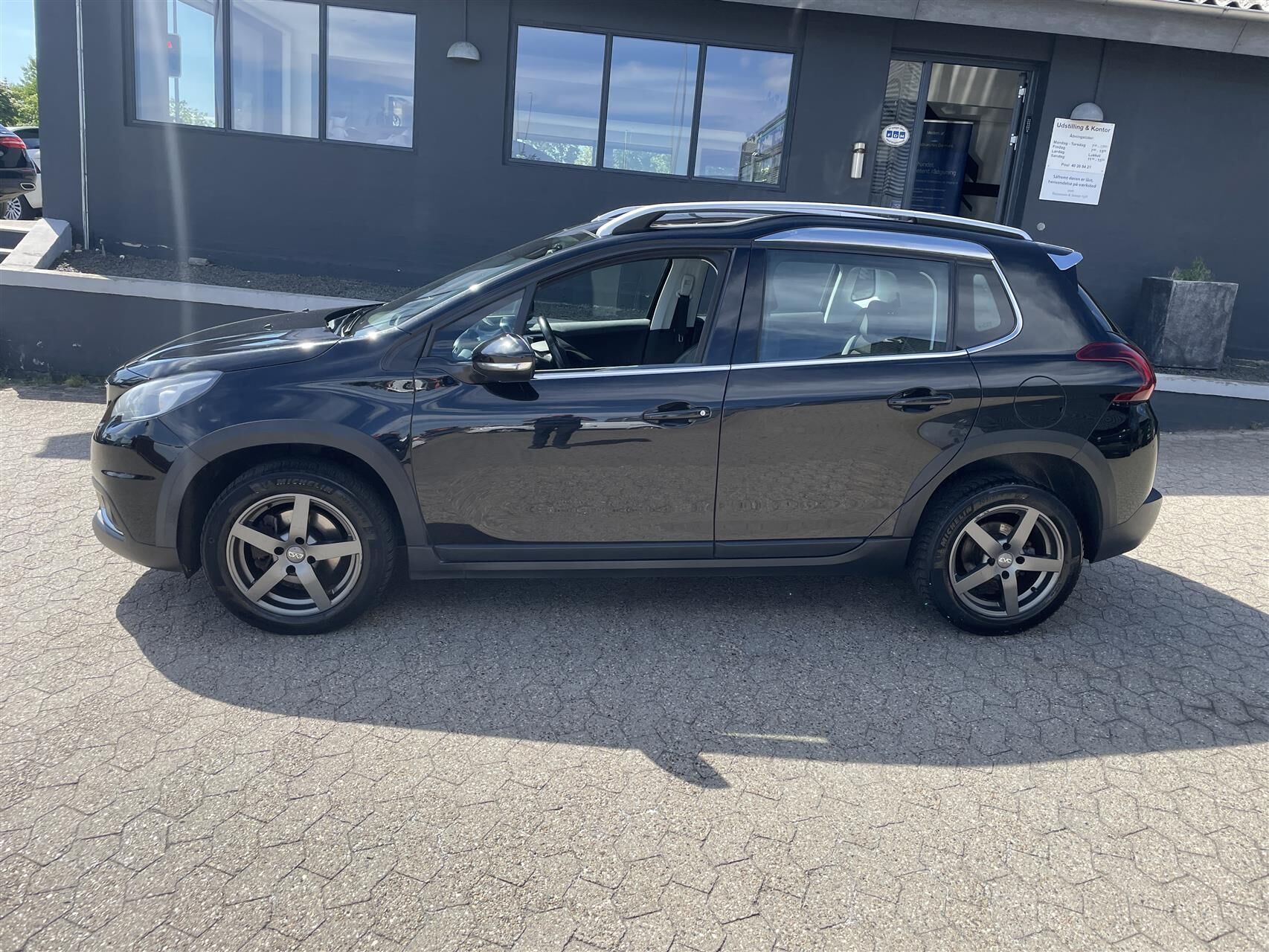 Billede af Peugeot 2008 1,5 BlueHDi GT Line Sky EAT6 120HK 5d 6g Aut.