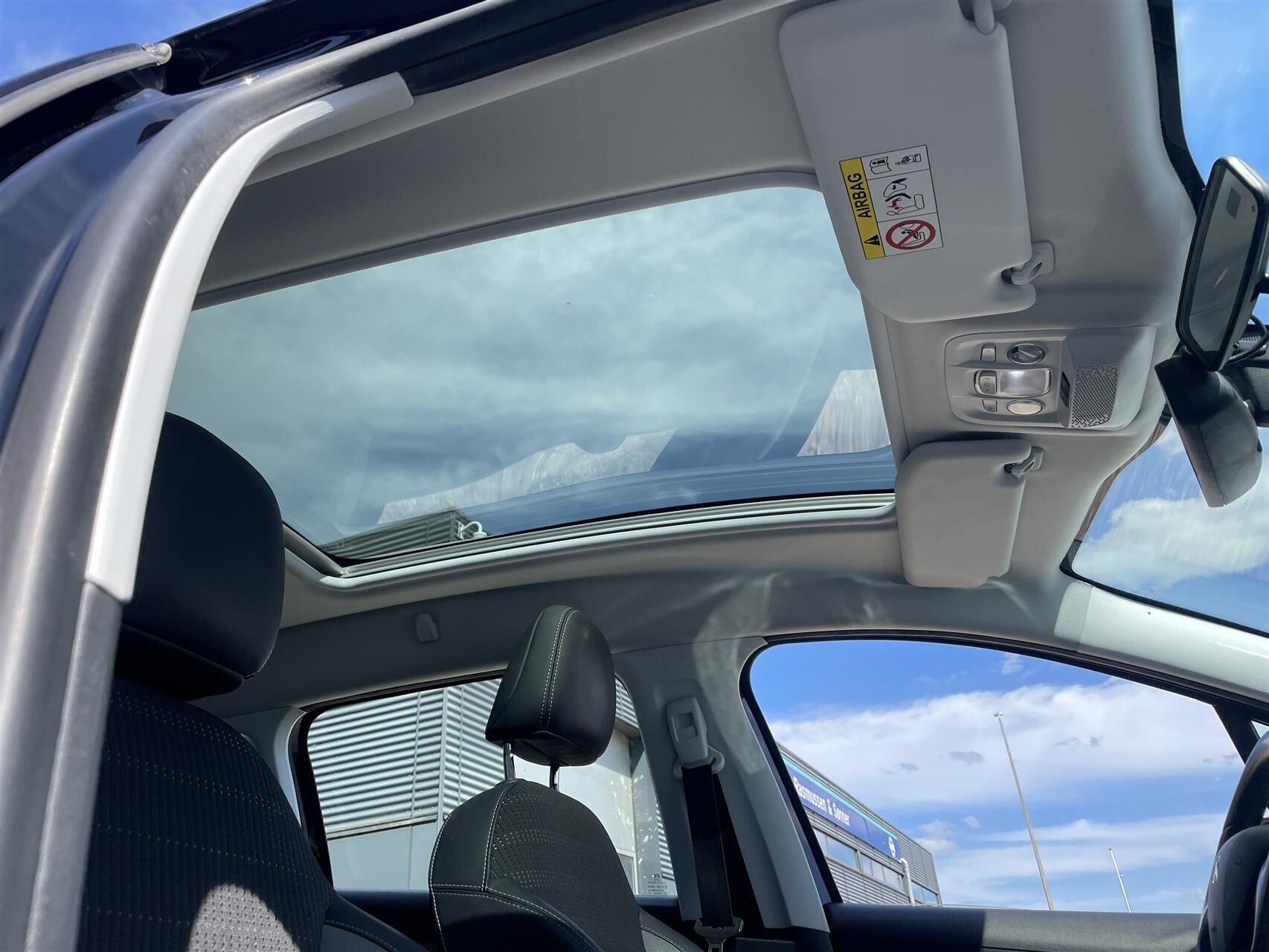Billede af Peugeot 2008 1,5 BlueHDi GT Line Sky EAT6 120HK 5d 6g Aut.