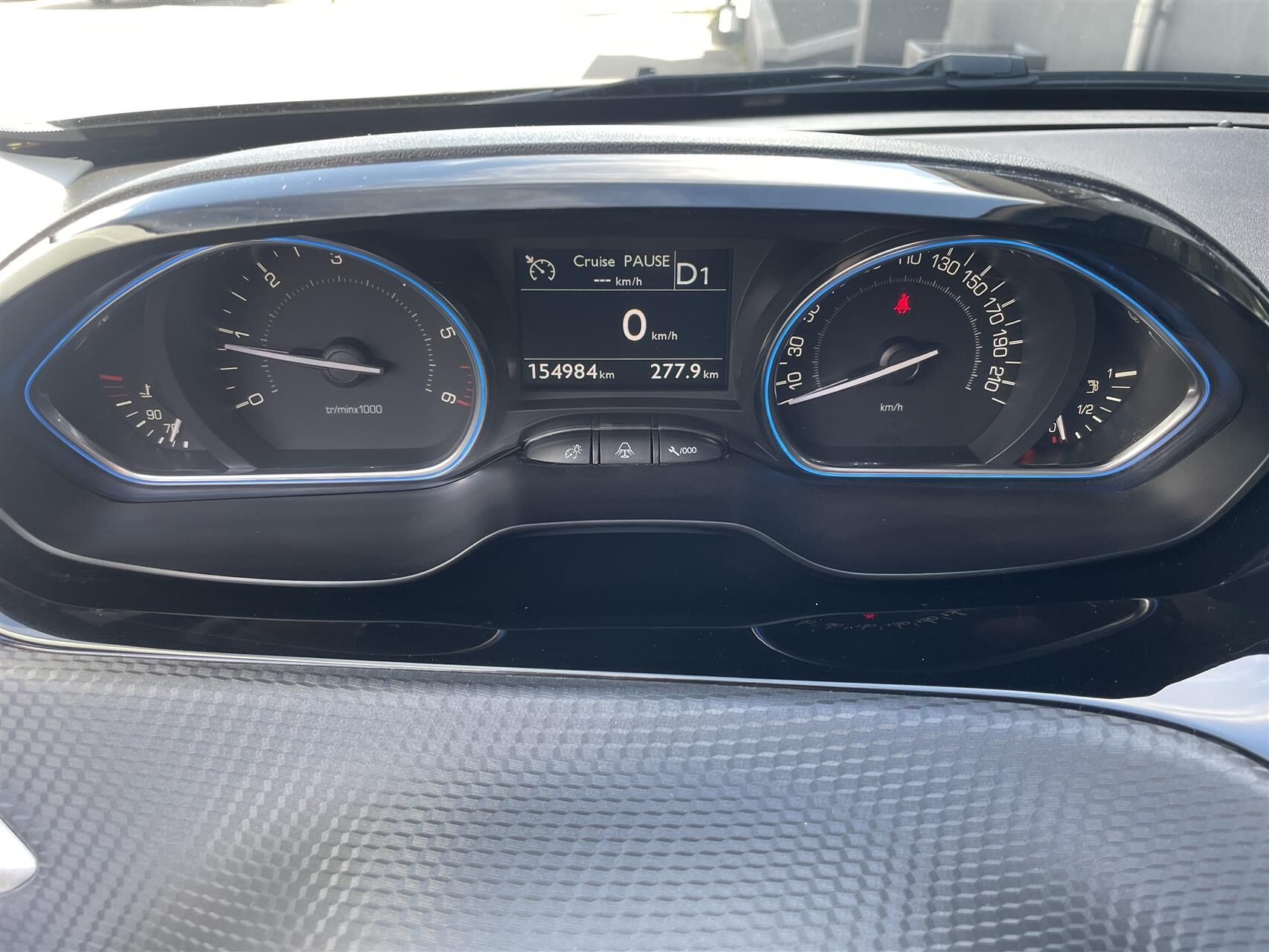 Billede af Peugeot 2008 1,5 BlueHDi GT Line Sky EAT6 120HK 5d 6g Aut.