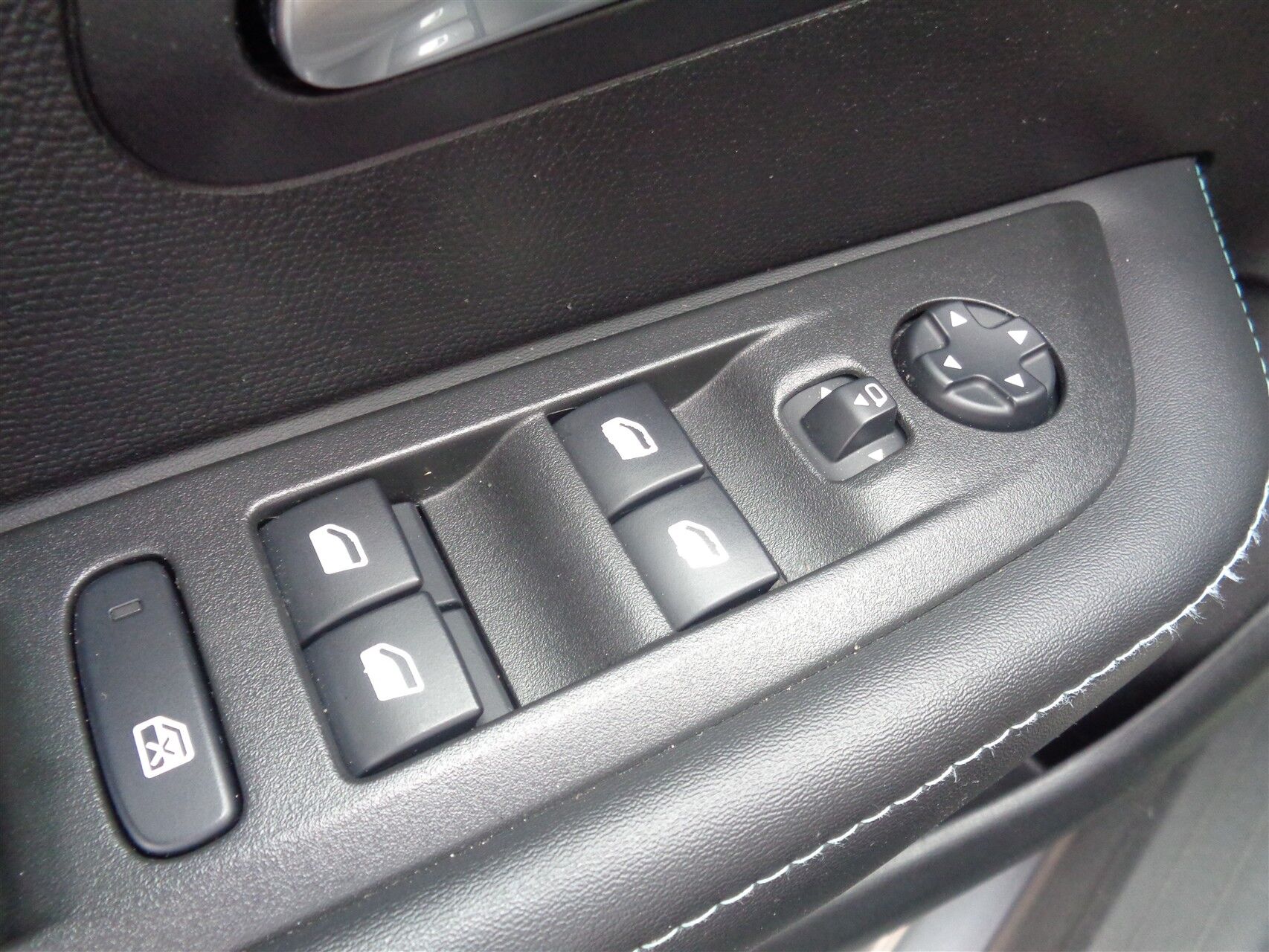 Billede af Peugeot e-208 EL Allure 136HK 5d Aut.