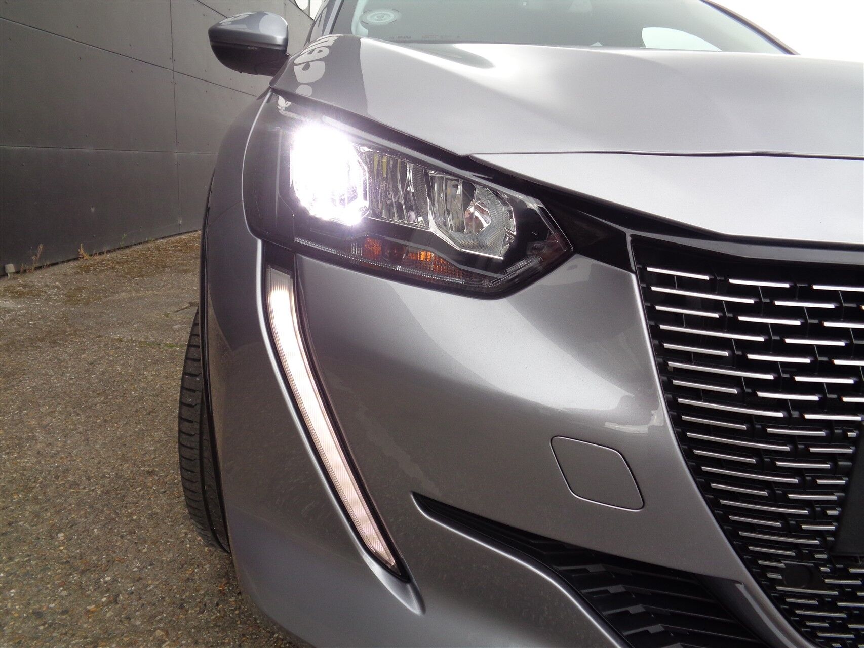 Billede af Peugeot e-208 EL Allure 136HK 5d Aut.