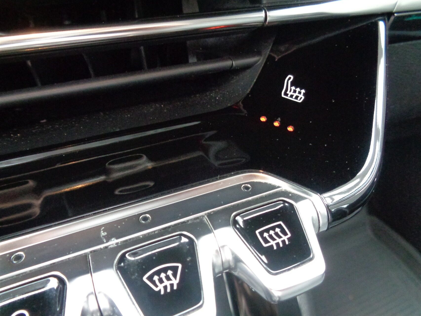 Billede af Peugeot e-208 EL Allure 136HK 5d Aut.