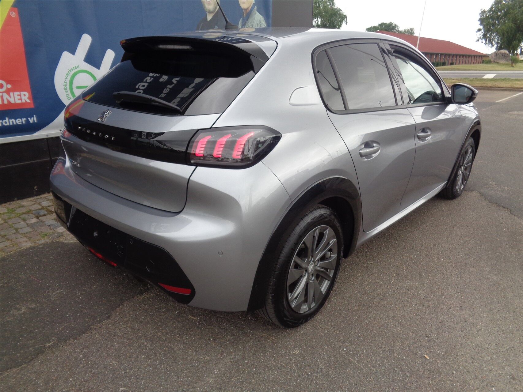 Billede af Peugeot e-208 EL Allure 136HK 5d Aut.