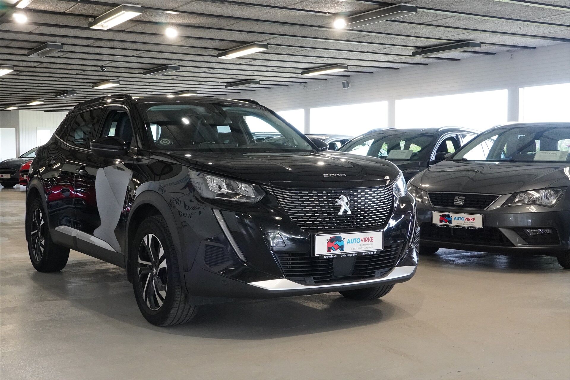 Billede af Peugeot 2008 1,2 PureTech Allure Tour 130HK 5d