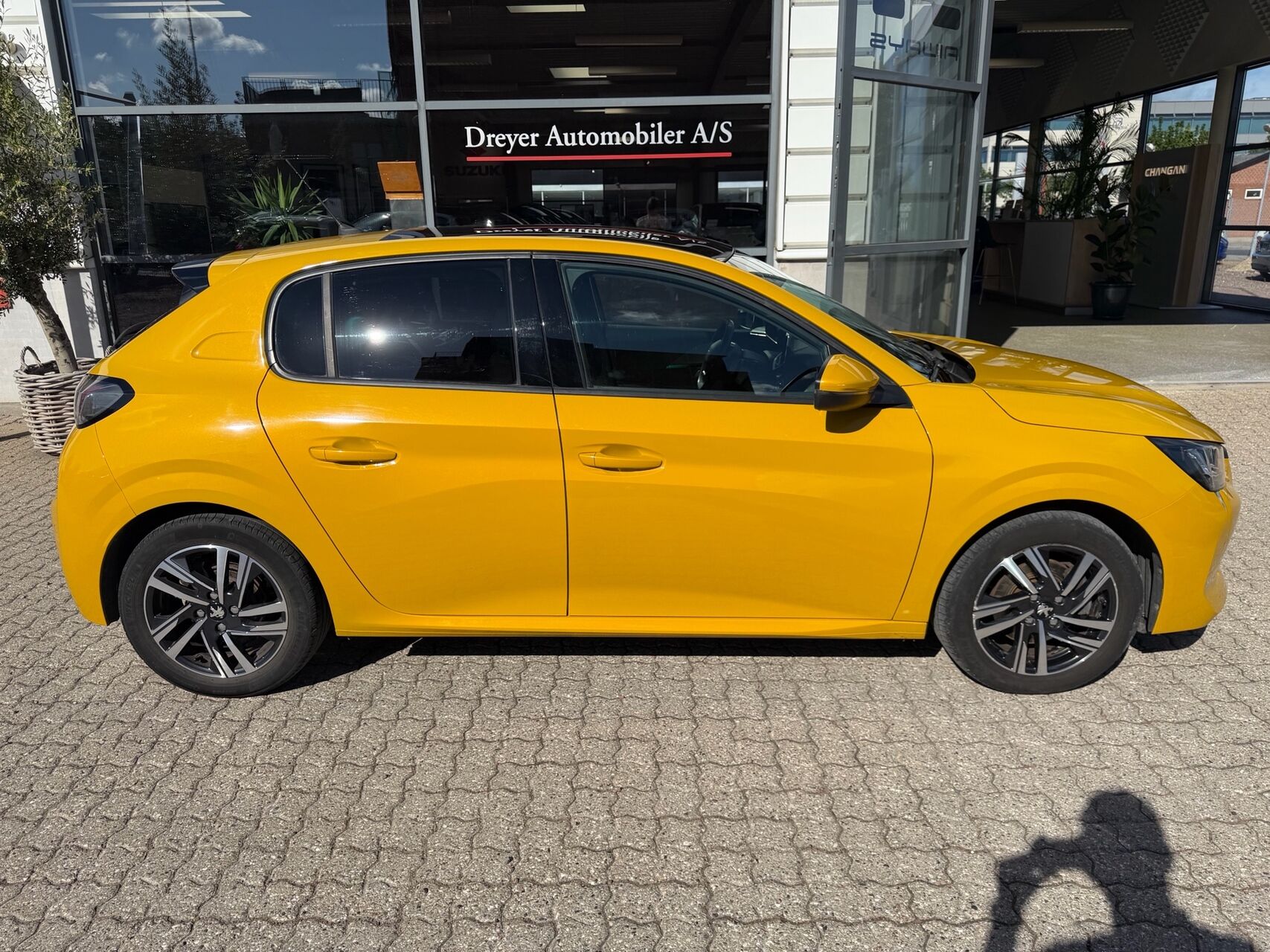 Billede af Peugeot 208 1,2 PureTech Edition 210+ Navi 100HK 5d 6g