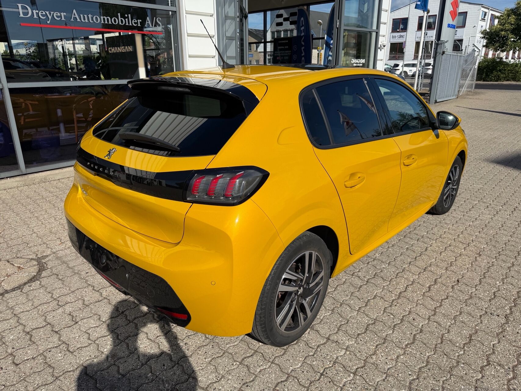 Billede af Peugeot 208 1,2 PureTech Edition 210+ Navi 100HK 5d 6g