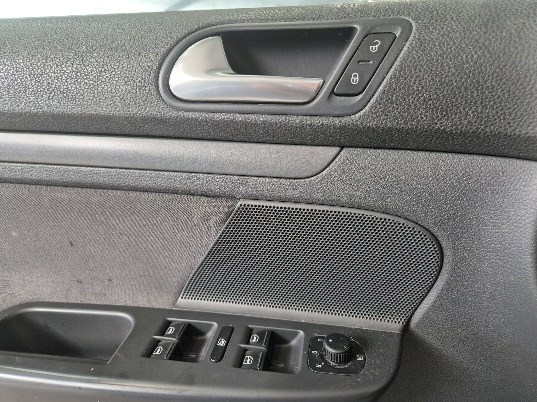 Billede af VW Jetta 1,9 TDI DPF Trendline 105HK