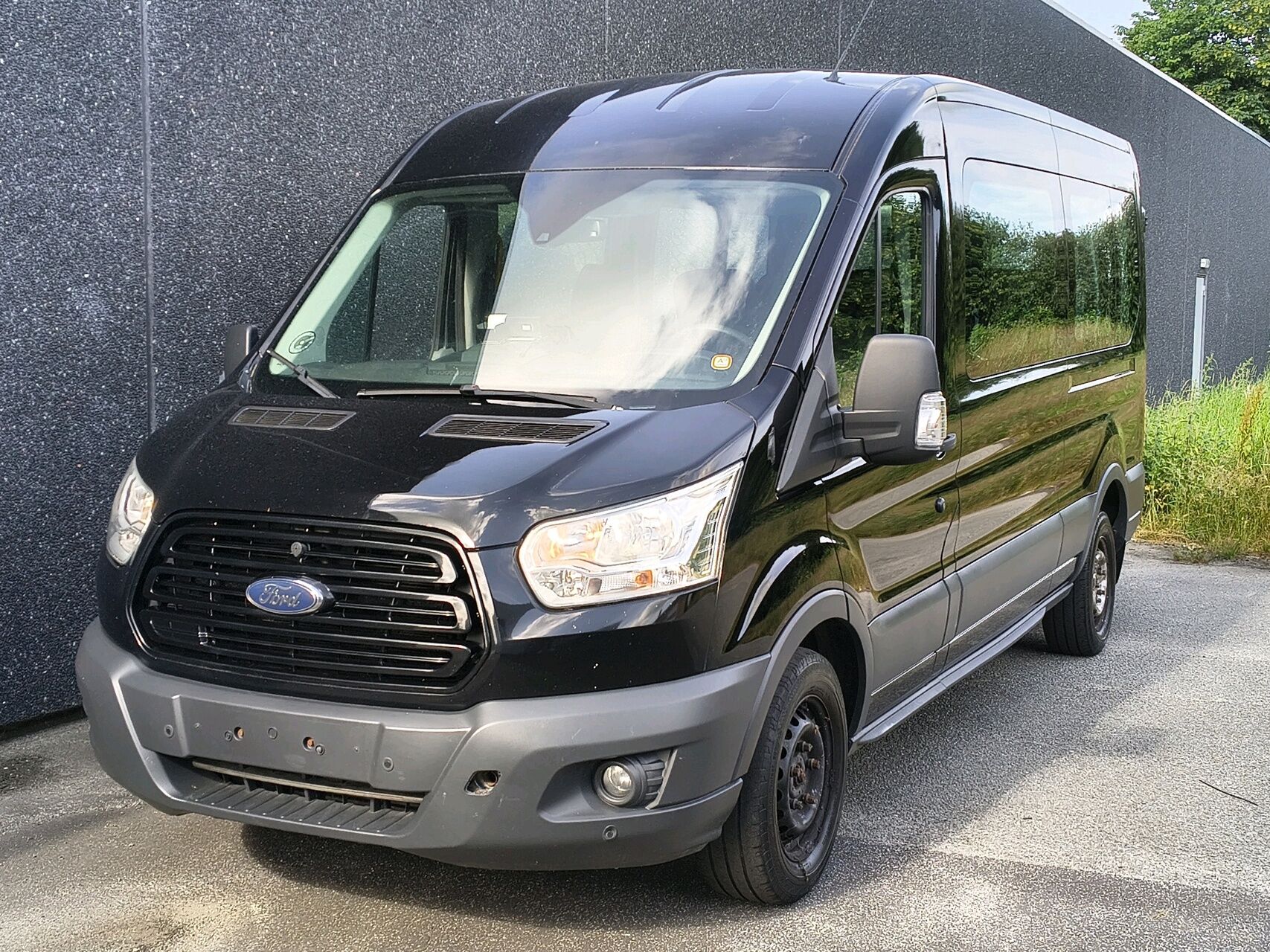 Billede af Ford Transit 350 L3H2 2,0 TDCi Trend 130HK 6g Aut.