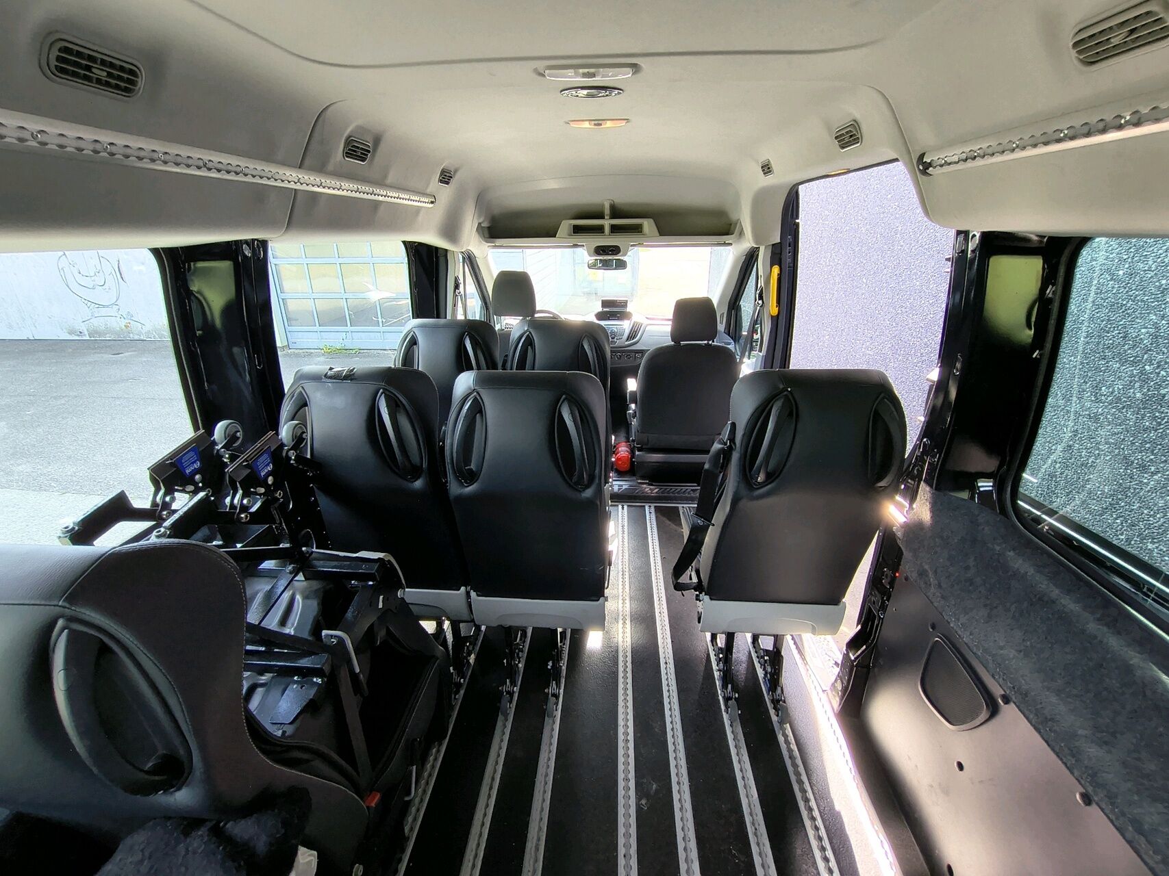 Billede af Ford Transit 350 L3H2 2,0 TDCi Trend 130HK 6g Aut.