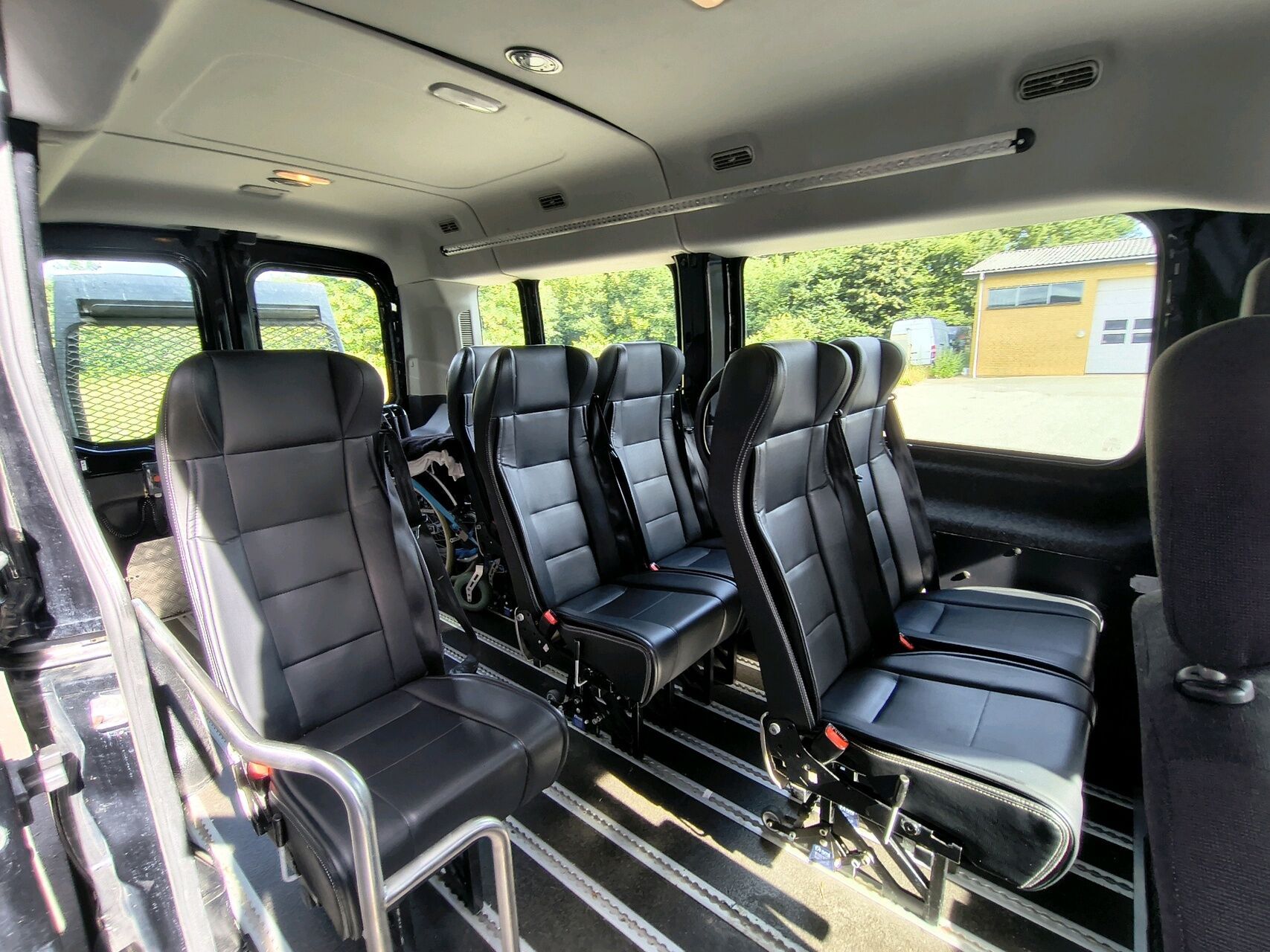 Billede af Ford Transit 350 L3H2 2,0 TDCi Trend 130HK 6g Aut.