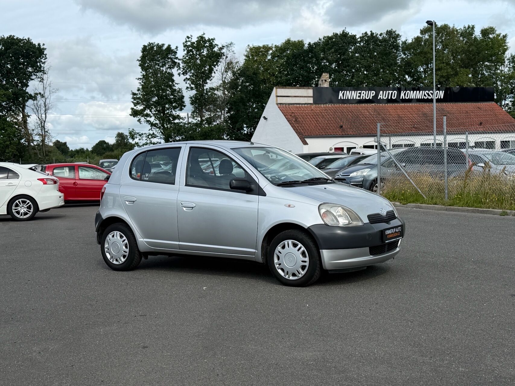 Billede af Toyota Yaris 1,0 Linea Sol 68HK 5d