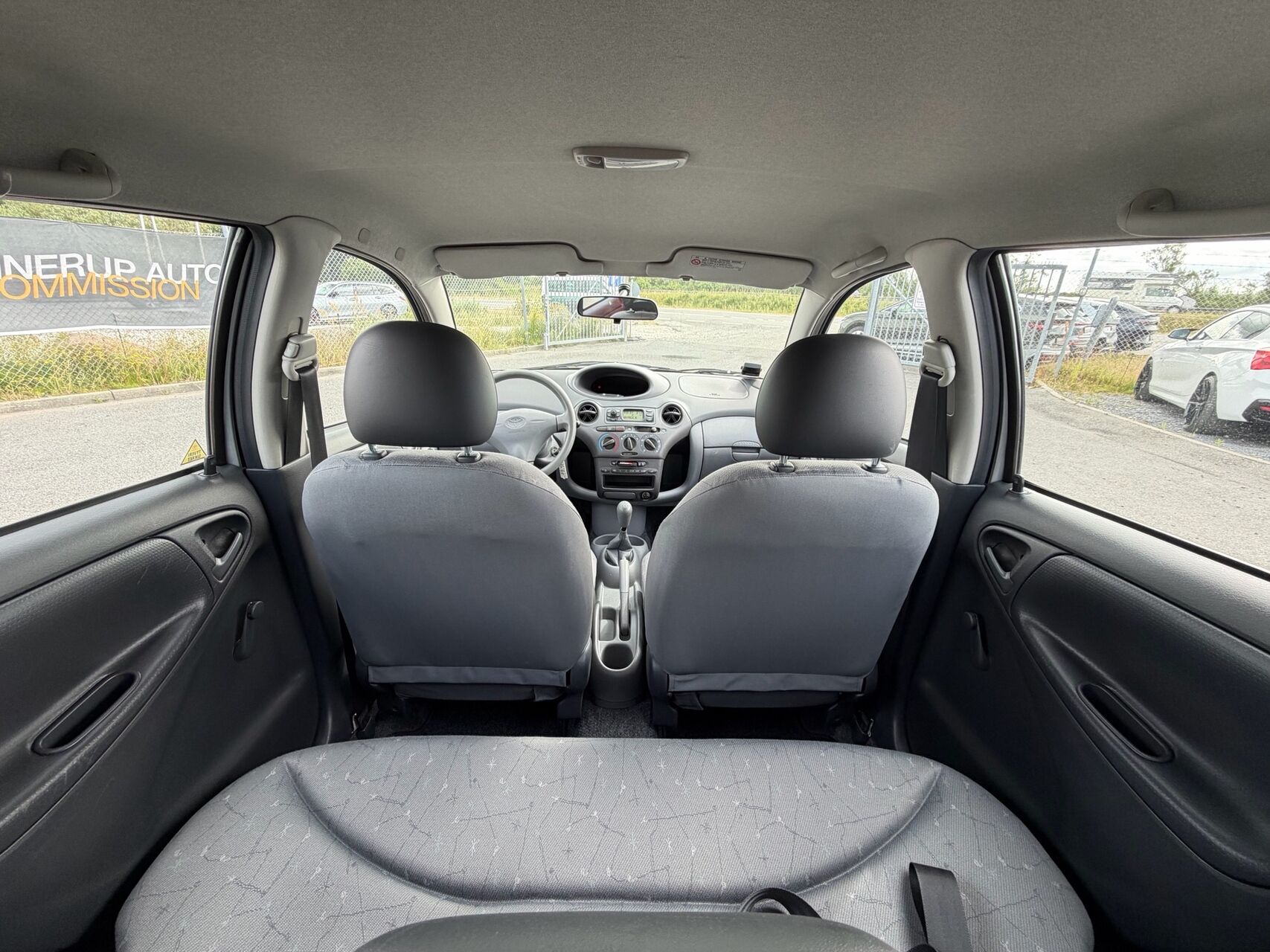 Billede af Toyota Yaris 1,0 Linea Sol 68HK 5d
