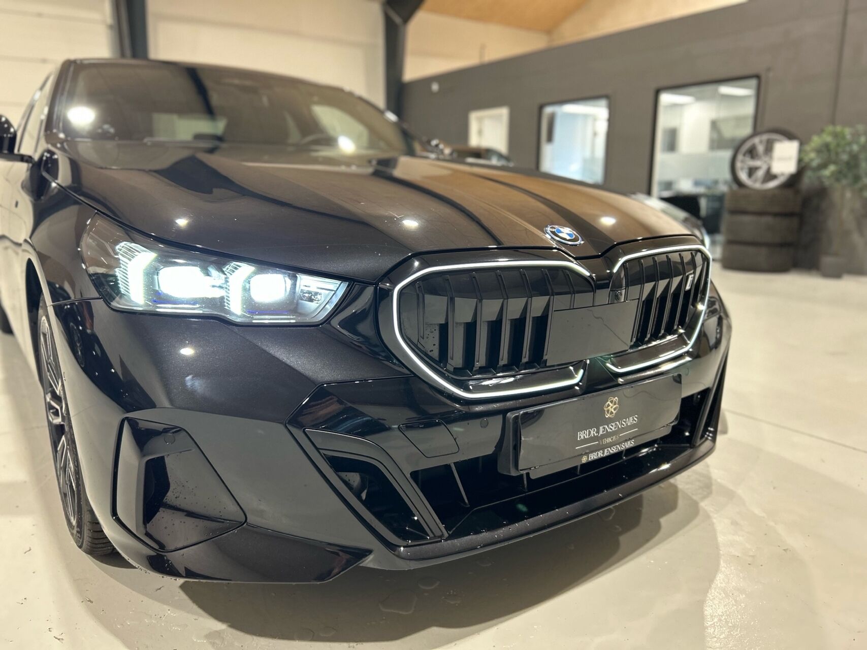 Billede af BMW i5 eDrive40 EL M-sport Pro 340HK Aut.