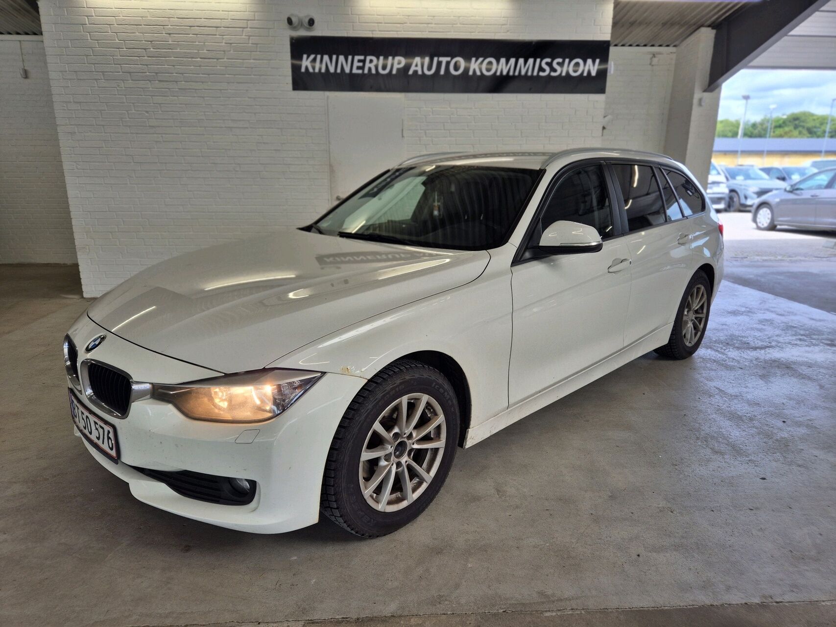 Billede af BMW 318d Touring 2,0 D 143HK Stc 6g