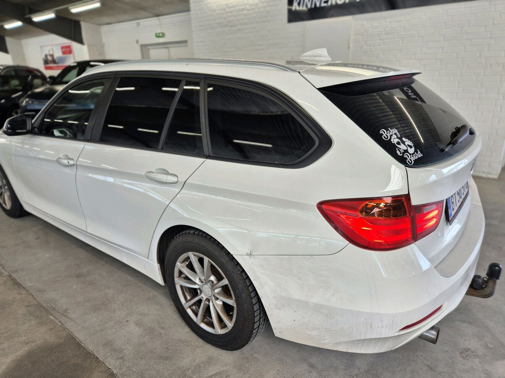 Billede af BMW 318d Touring 2,0 D 143HK Stc 6g