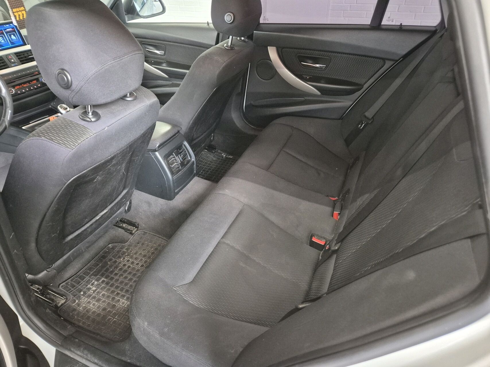 Billede af BMW 318d Touring 2,0 D 143HK Stc 6g
