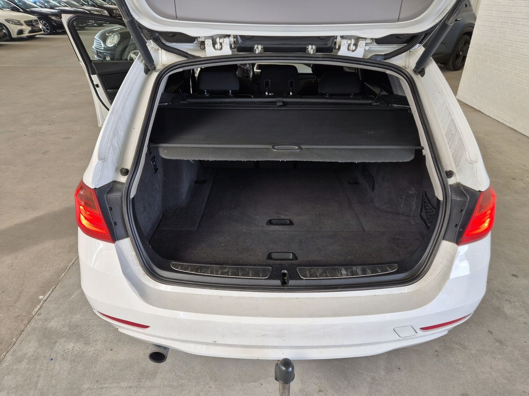 Billede af BMW 318d Touring 2,0 D 143HK Stc 6g