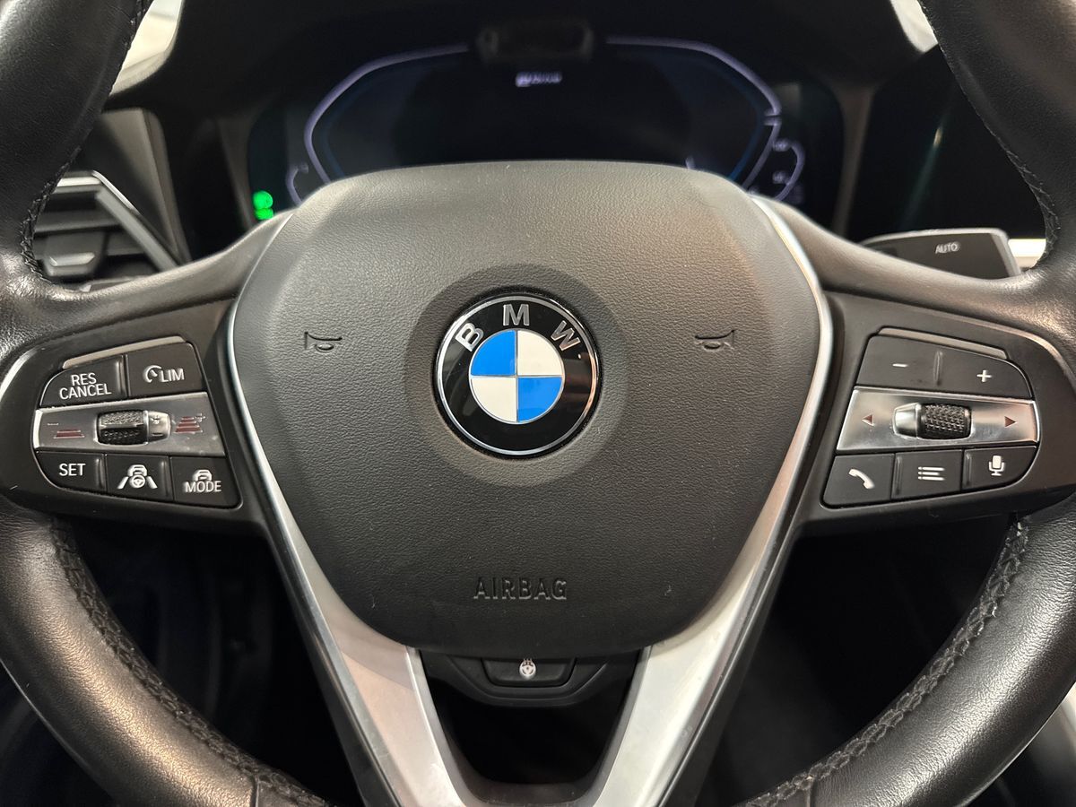 Billede af BMW 330e 2,0 Plugin-hybrid Sport Line Steptronic 292HK 8g Aut.