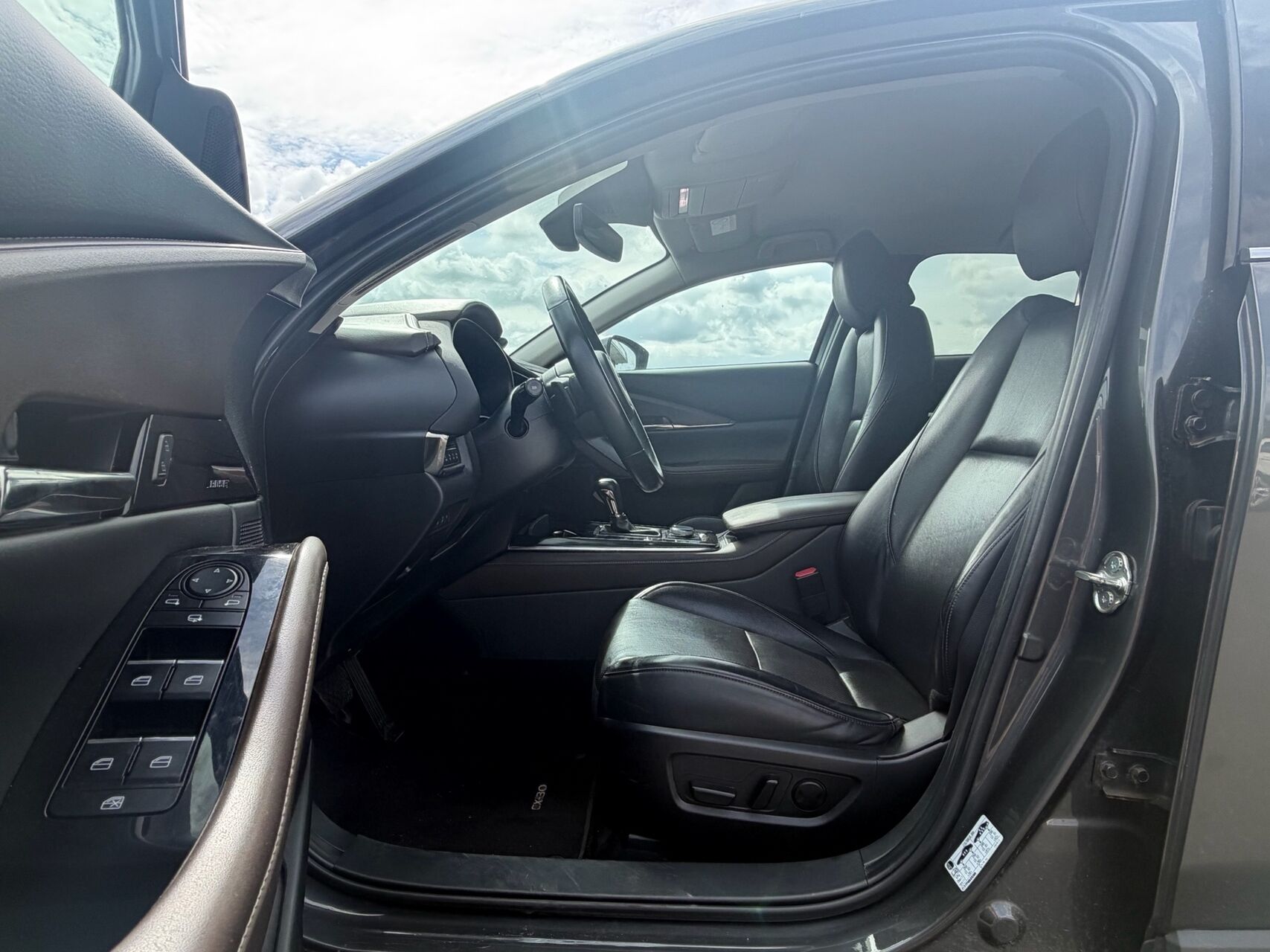 Billede af Mazda CX-30 2,0 Skyactiv-X  Mild hybrid Cosmo 180HK 5d 6g Aut.