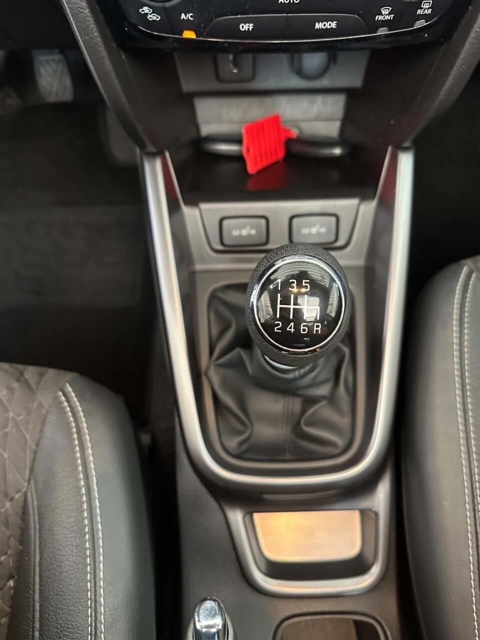 Billede af Suzuki Vitara 1,4 Boosterjet  Mild hybrid Adventure 129HK 5d 6g