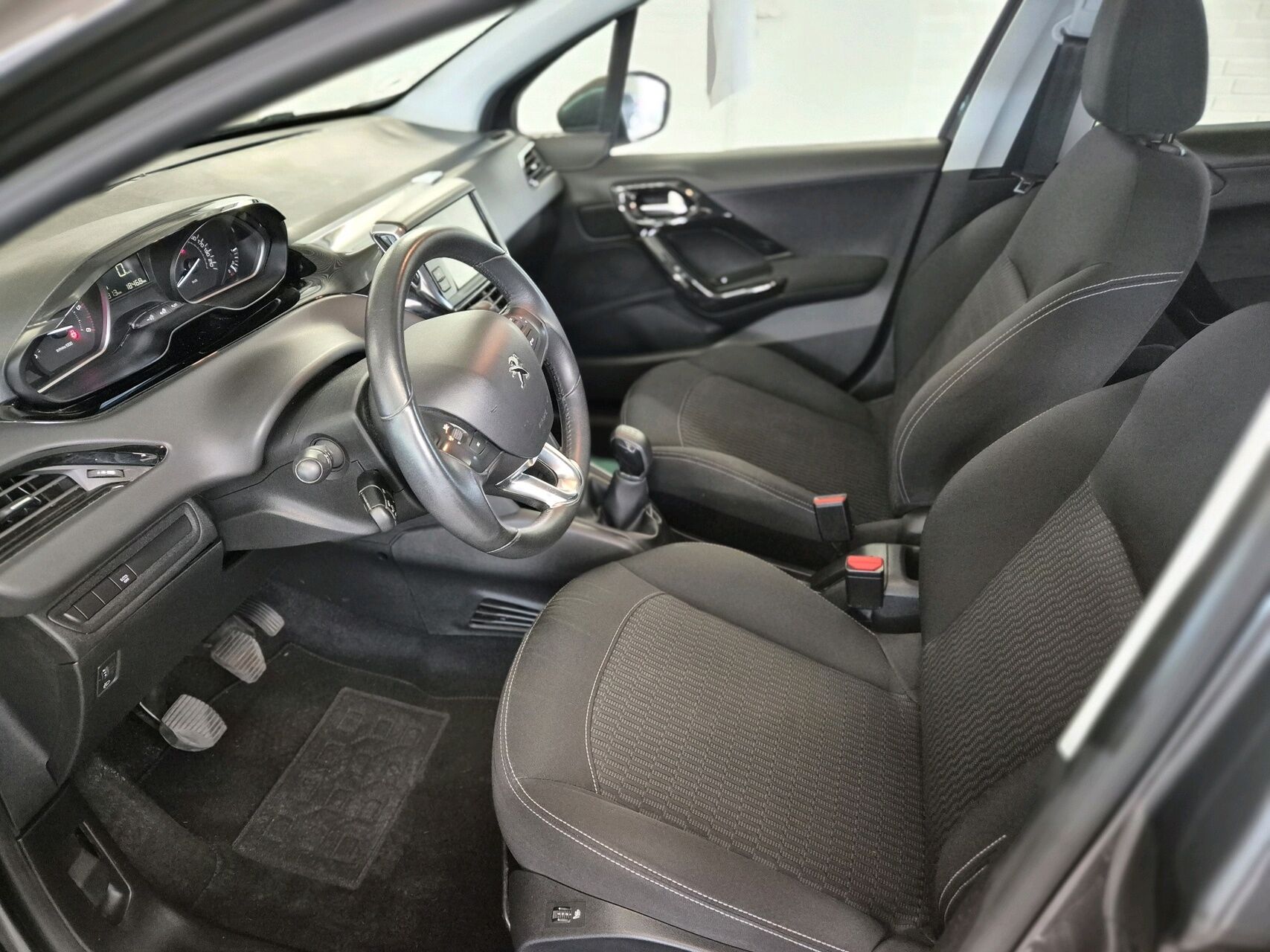 Billede af Peugeot 208 1,6 BlueHDi Active 100HK 5d