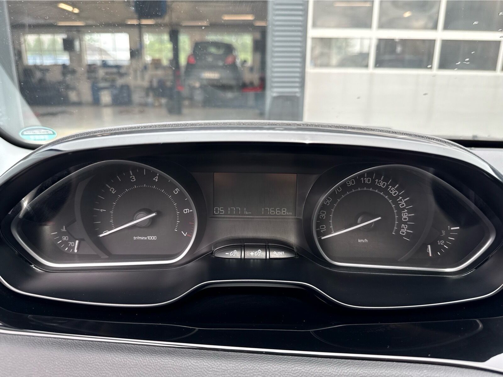 Billede af Peugeot 208 1,2 PureTech Envy 82HK 5d